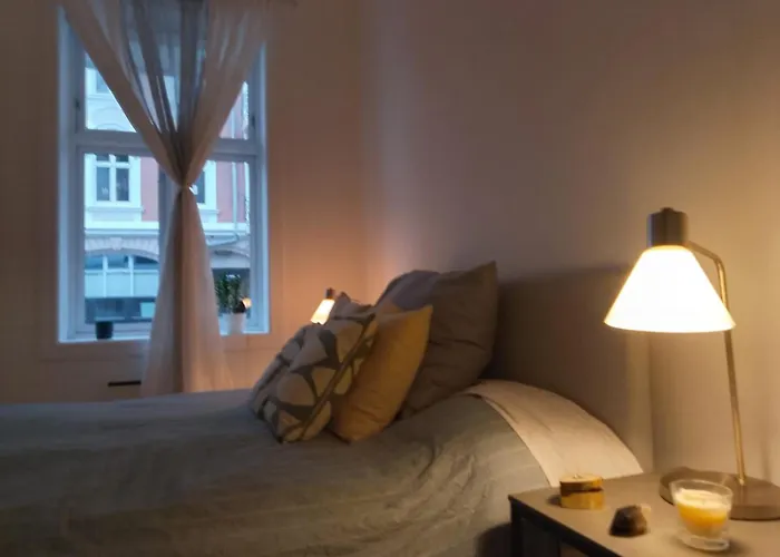 Homestay Kingsize Bed Singlebed Full *
